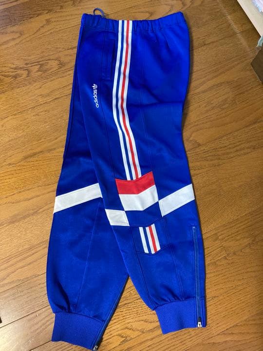 アディダス　ジャージ上下　サイズＯ