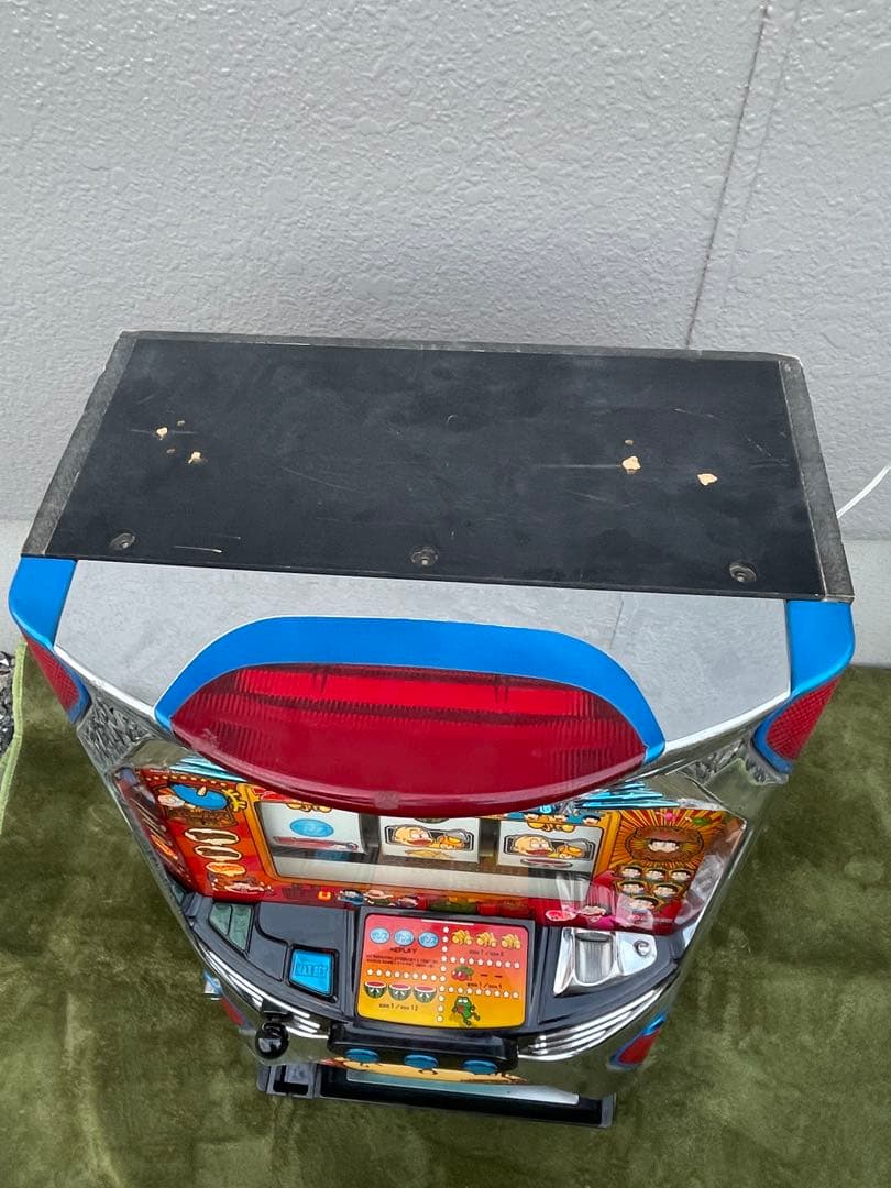 【送料込み】パチスロ おそ松くん 4号機 実機 スロット おそ松さん