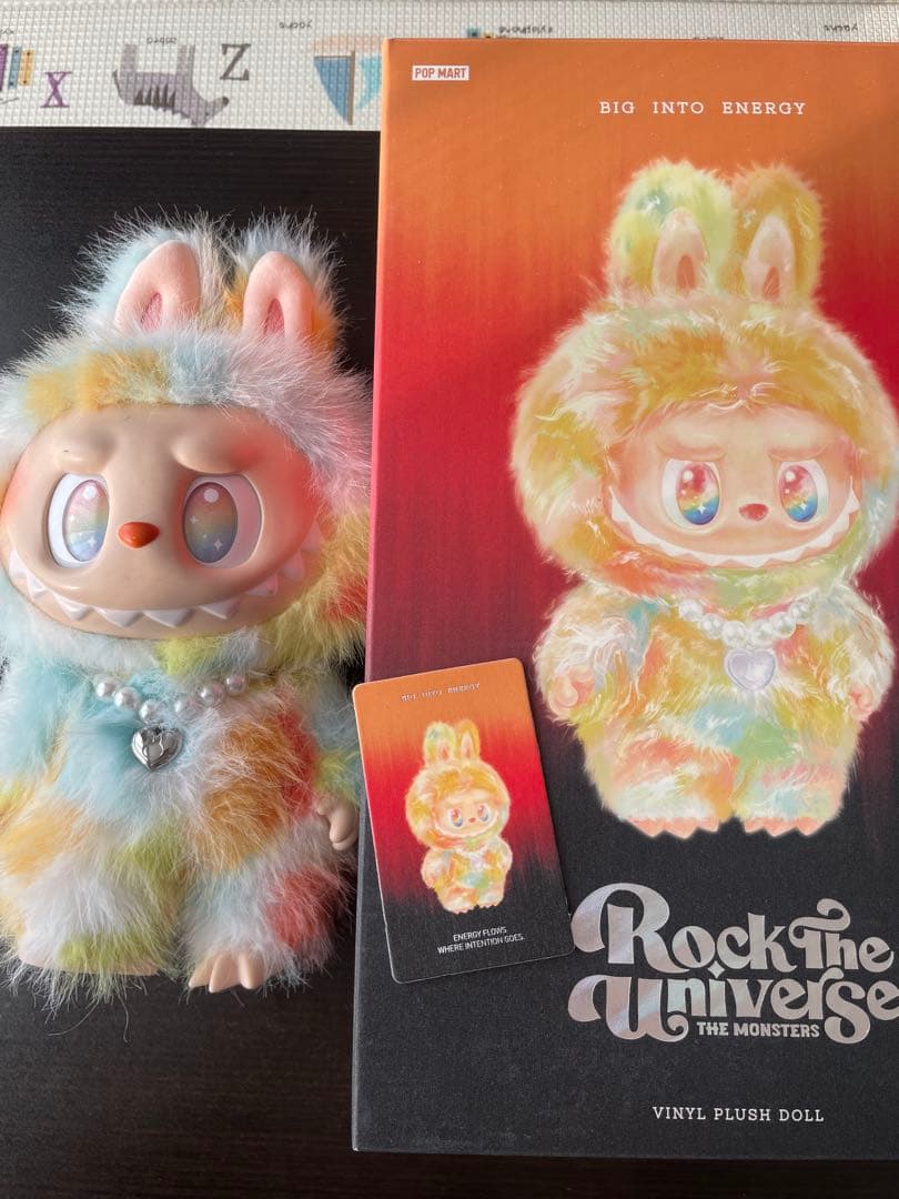 LABUBU POPMART Rock the Universe ラブブ