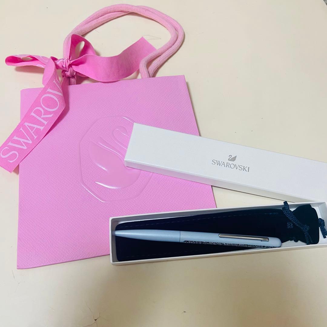 新品　Swarovski ストーン付きボールペン 本体　ショッパー付き