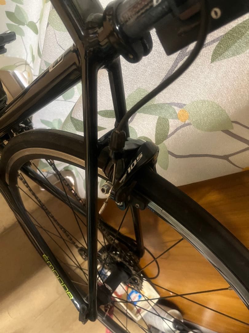 TREK Emonda ロードバイク ブラック/グリーン　送料込み！