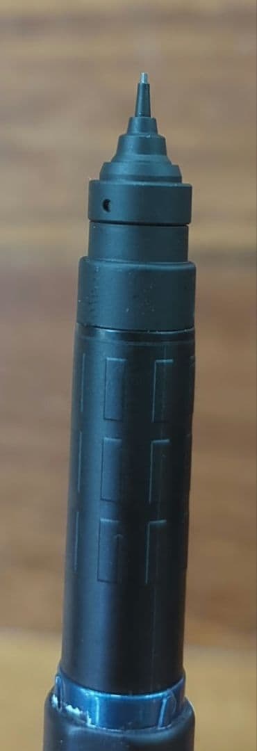 クルトガダイブ　白　「か」　黒　塗装