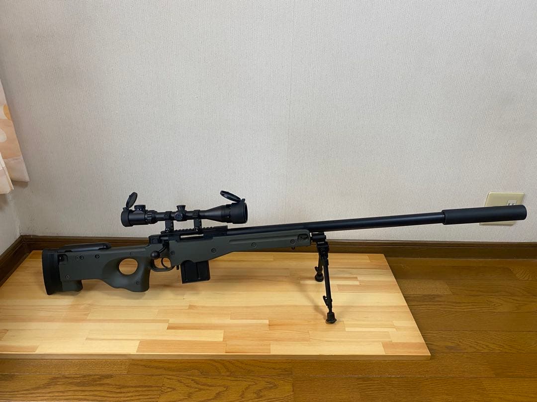 スナイパーライフル スコープ付き バイポッド装備