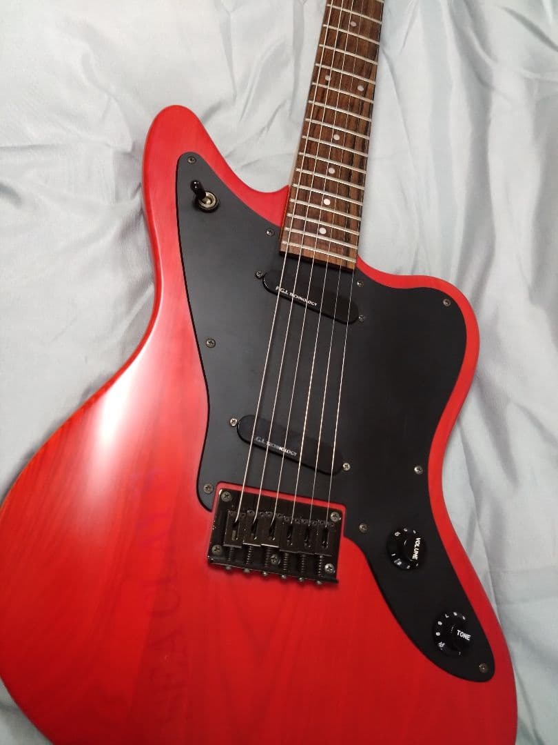 フェルナンデスJG-75 ジャガーシェイプ　FGIアクティブ