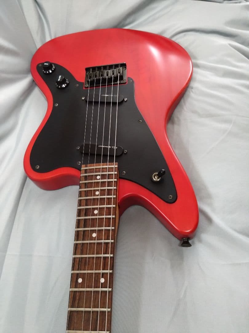 フェルナンデスJG-75 ジャガーシェイプ　FGIアクティブ