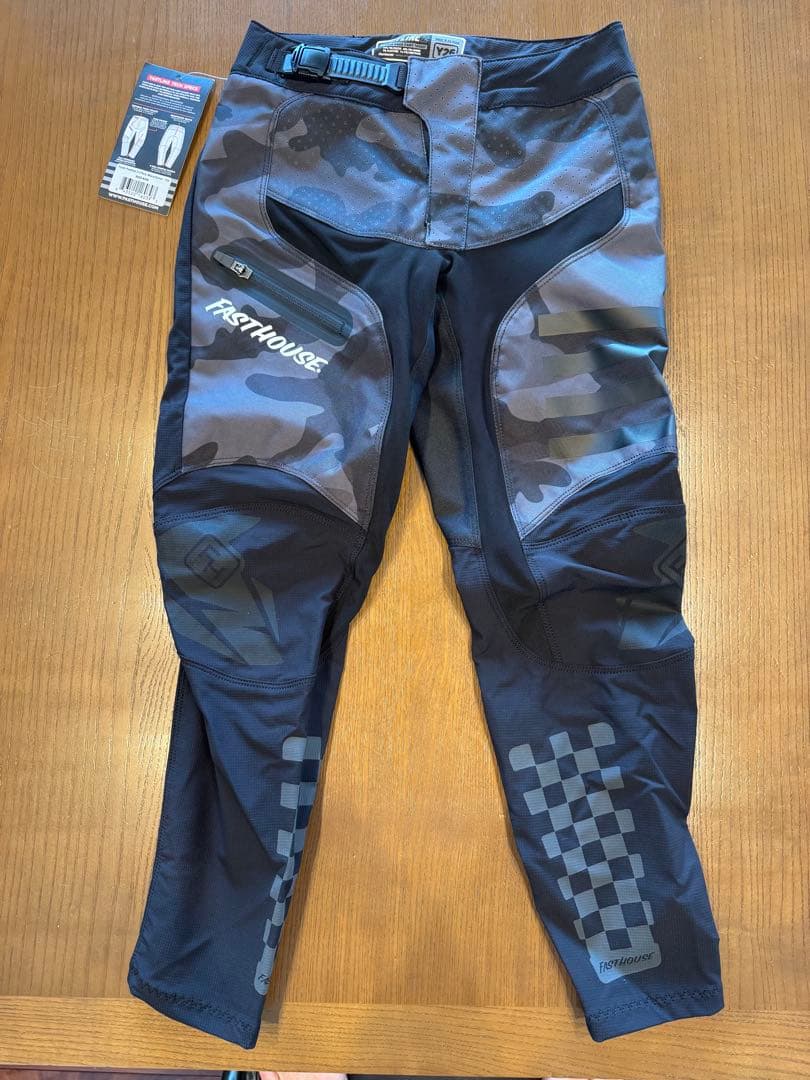 値引き！新品未使用　FASTHOUSE FASTLINE Y26 MTBパンツ