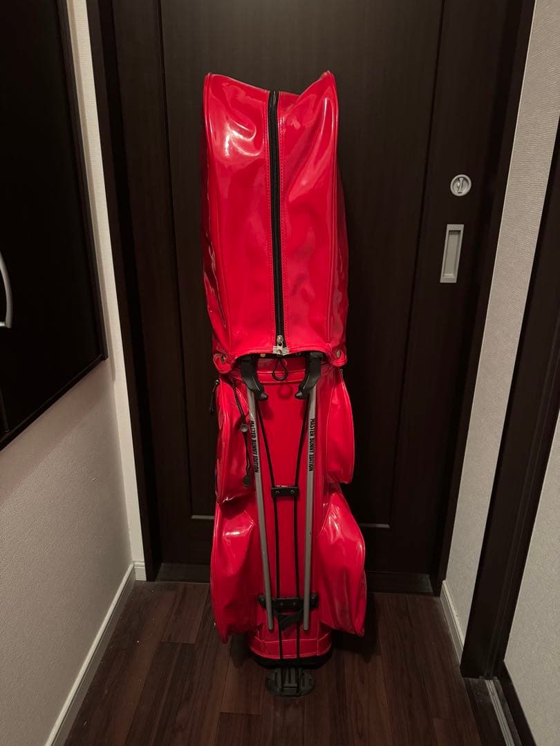 マスターバニー　エディション　キャディバッグ レッド　スタンド