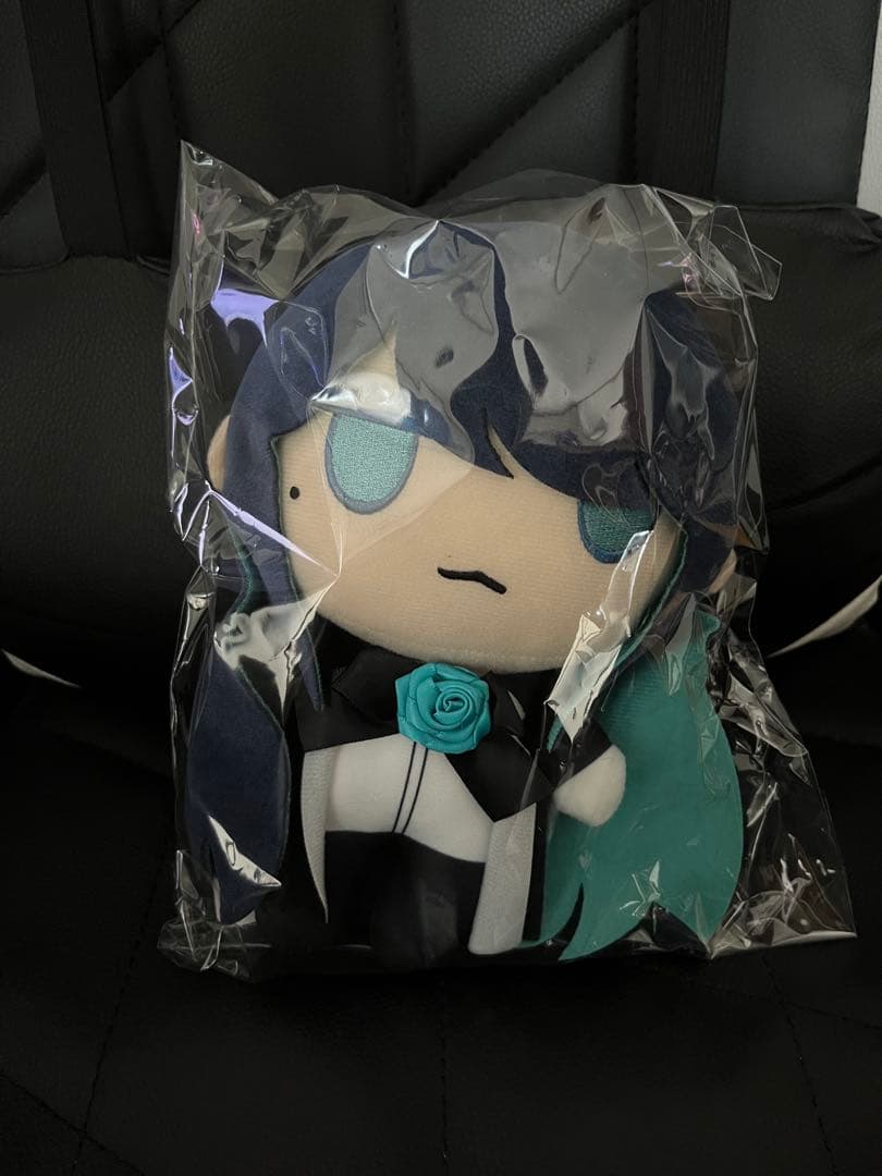 新品未開封 Ado ぬいぐるみB おまけ付き