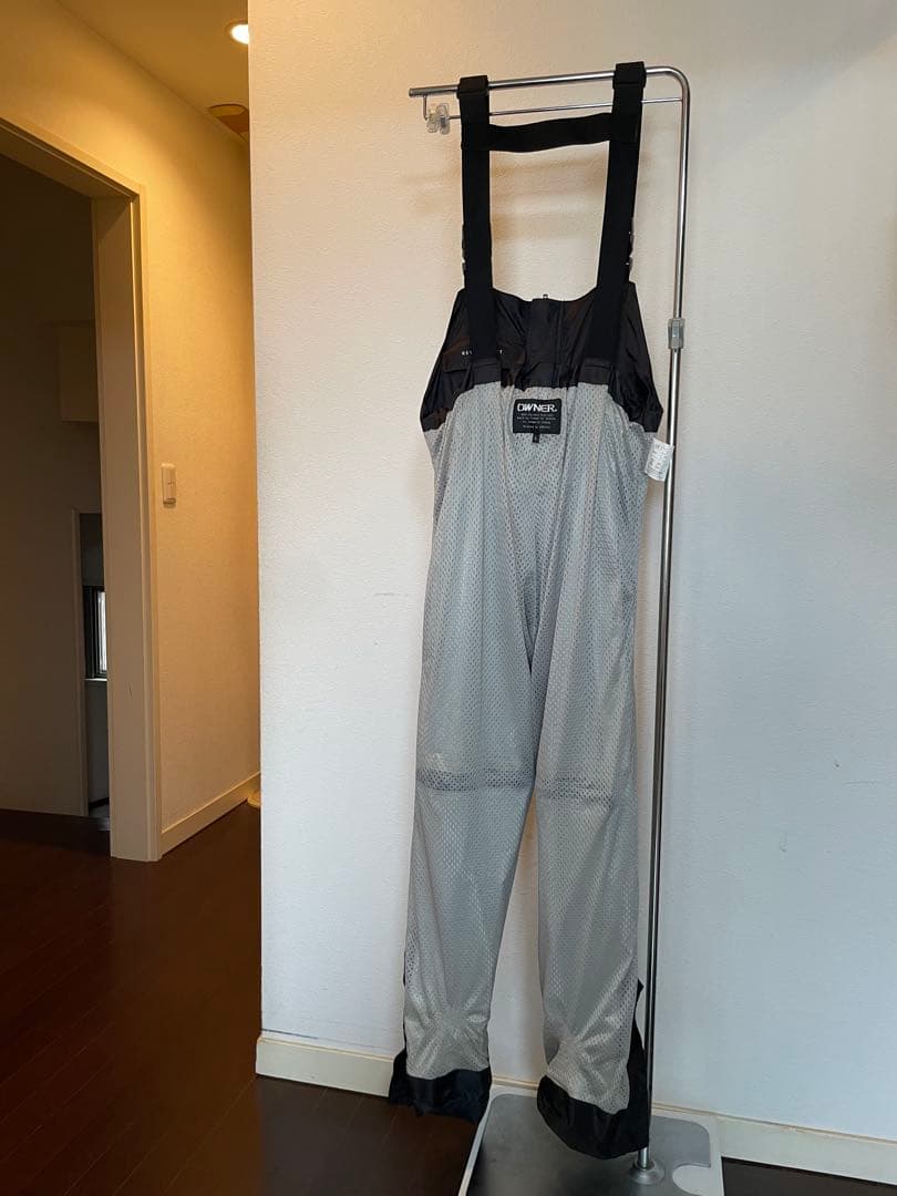 美品　カルティバ　ニープロテクトパンツ