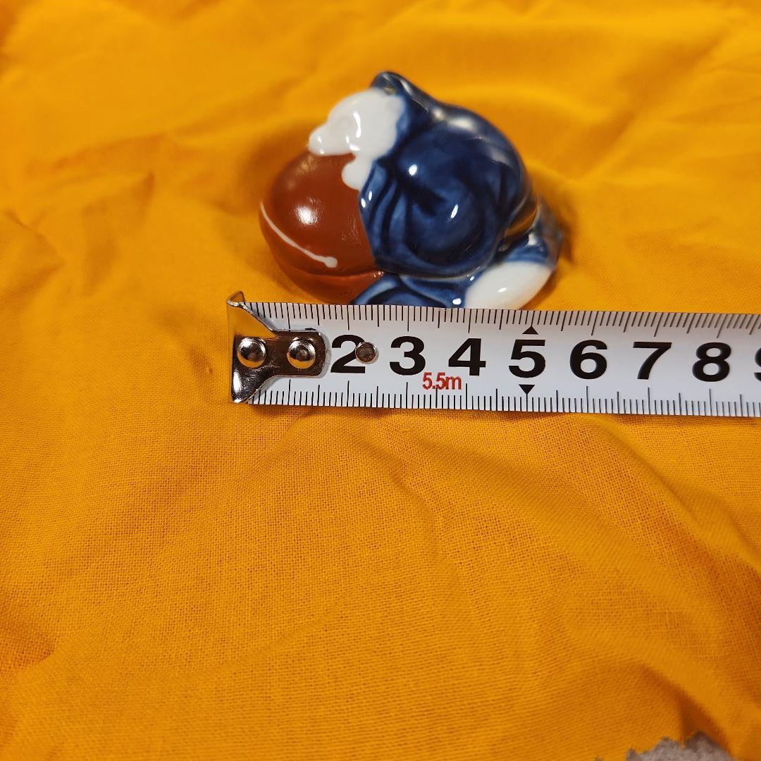 j*m様 十三代柿右衛門　狸形　香合　共箱