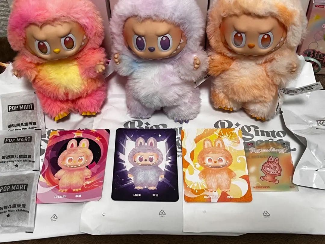 Labubu ラブブ big into energy 4点セット　LUCK