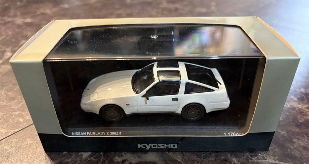 ミニカー KYOSHO NISSAN FAIRLADY Z 300ZR 1/43