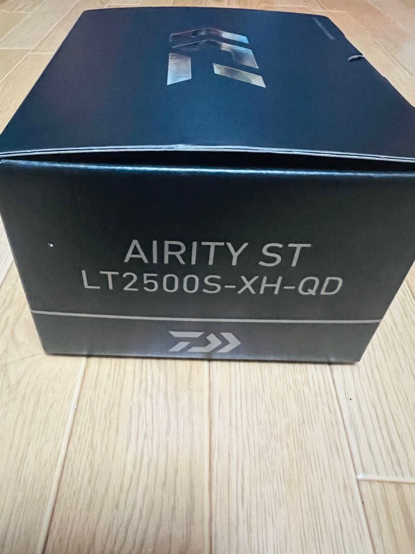 リール k_s_k  AIRITY ST LT2500S-XH-QD