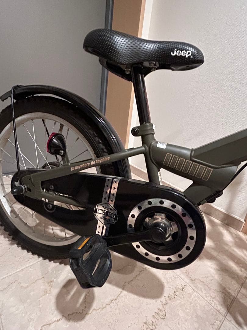 ジープ　JEEP 自転車キッズ　補助輪付き　匿名配送　中古