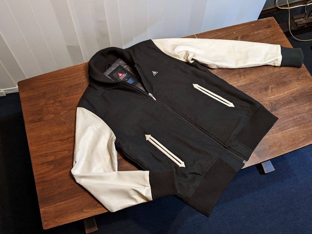 ルコック　ゴルフ　スタジャン　フェイクレザー　　中綿　毛　ジャケット　　デサント