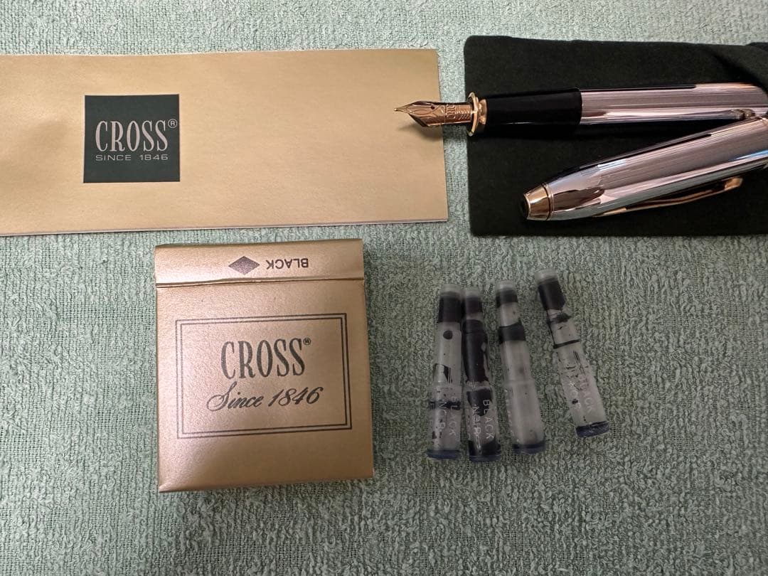 CROSS ヴィンテージ 万年筆　シルバー　ゴールド　専用ケース付き