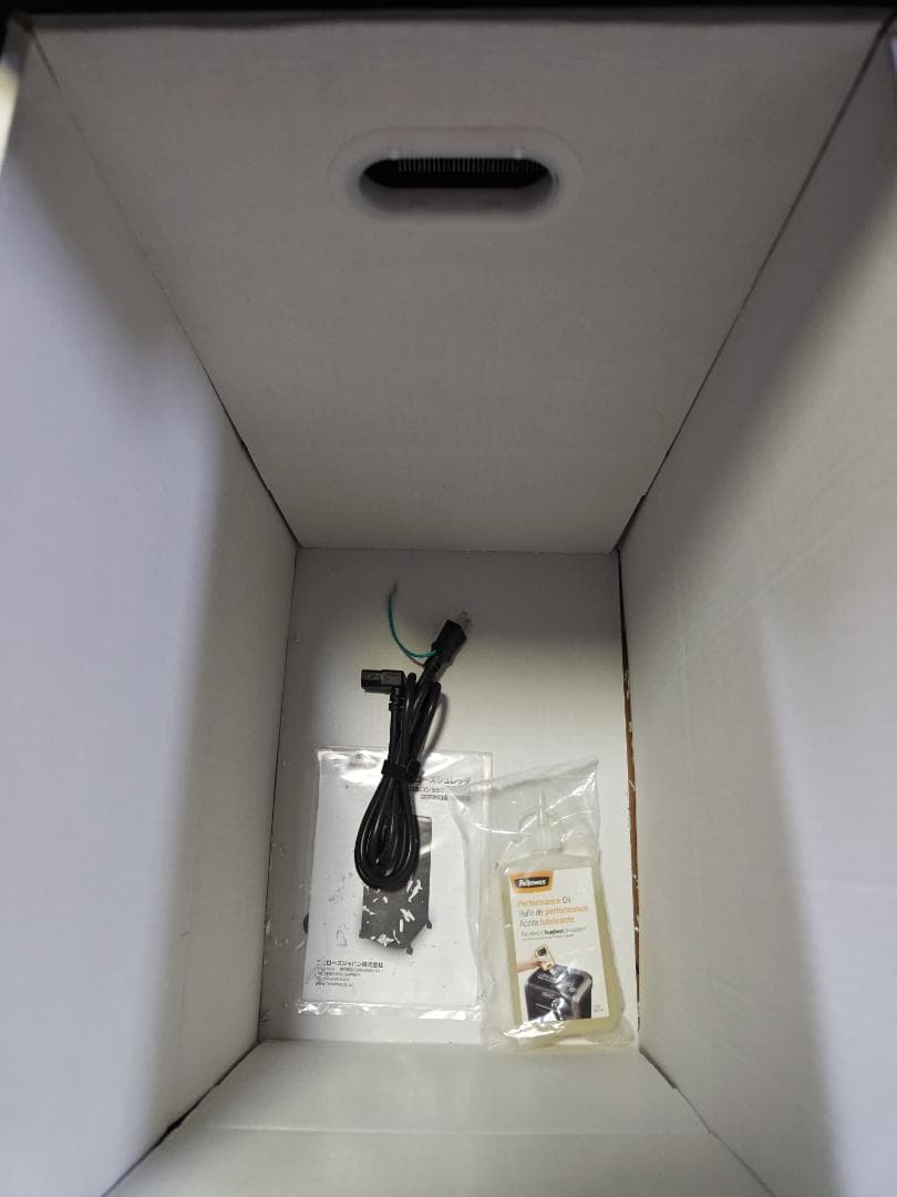 T*A様 【A4用紙600枚を自動で処理】Fellowes AutoMax600