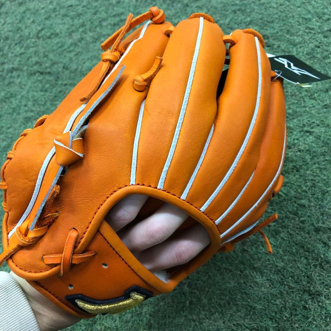 限定AGL-105C アトムズ　メーカー型付け済グラブ オレンジ