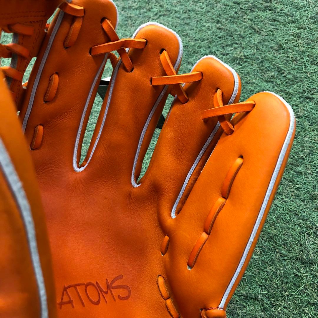 限定AGL-105C アトムズ　メーカー型付け済グラブ オレンジ