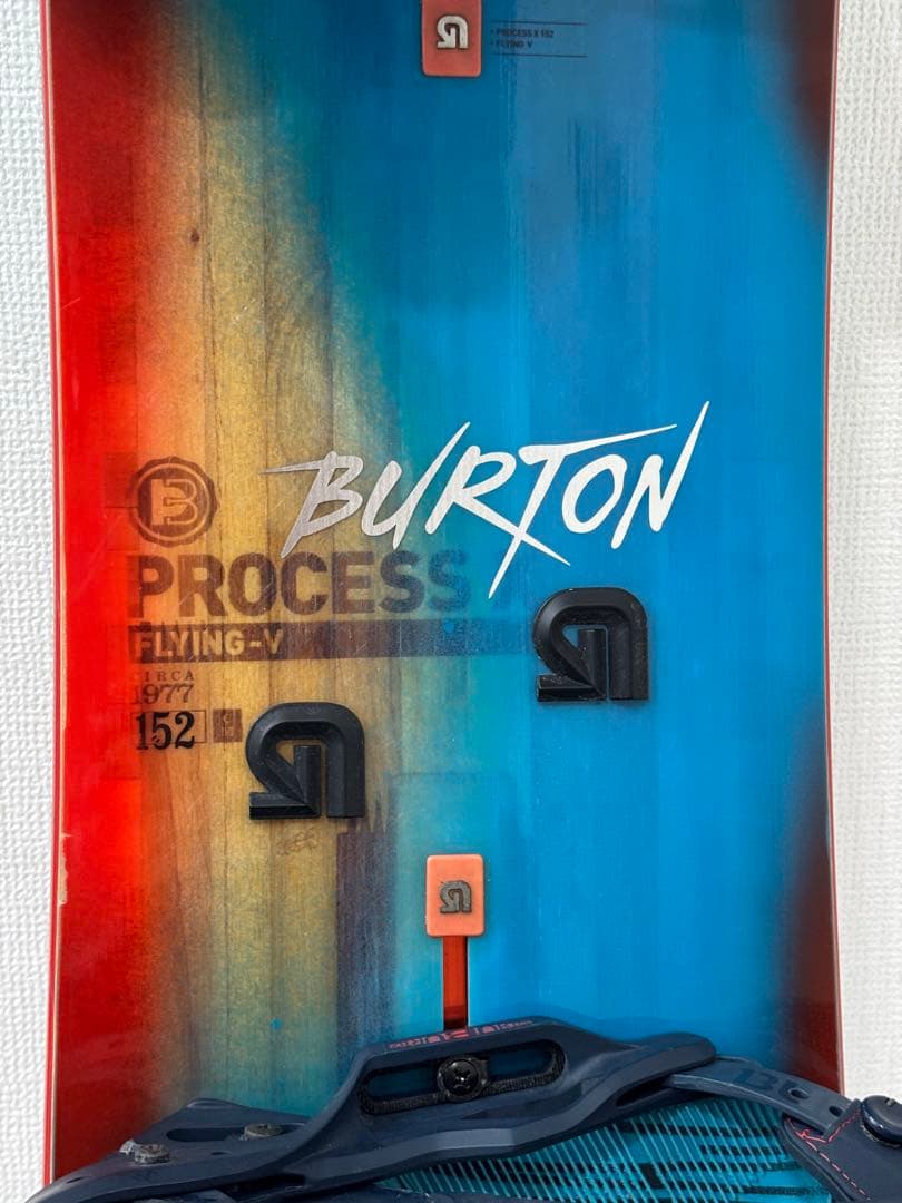 人気Burton バートン　Process Flying V 152cm 即発送