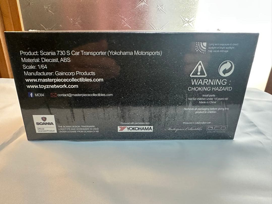 新品未使用　MC64 スカニア　ヨコハマタイヤ　1/64