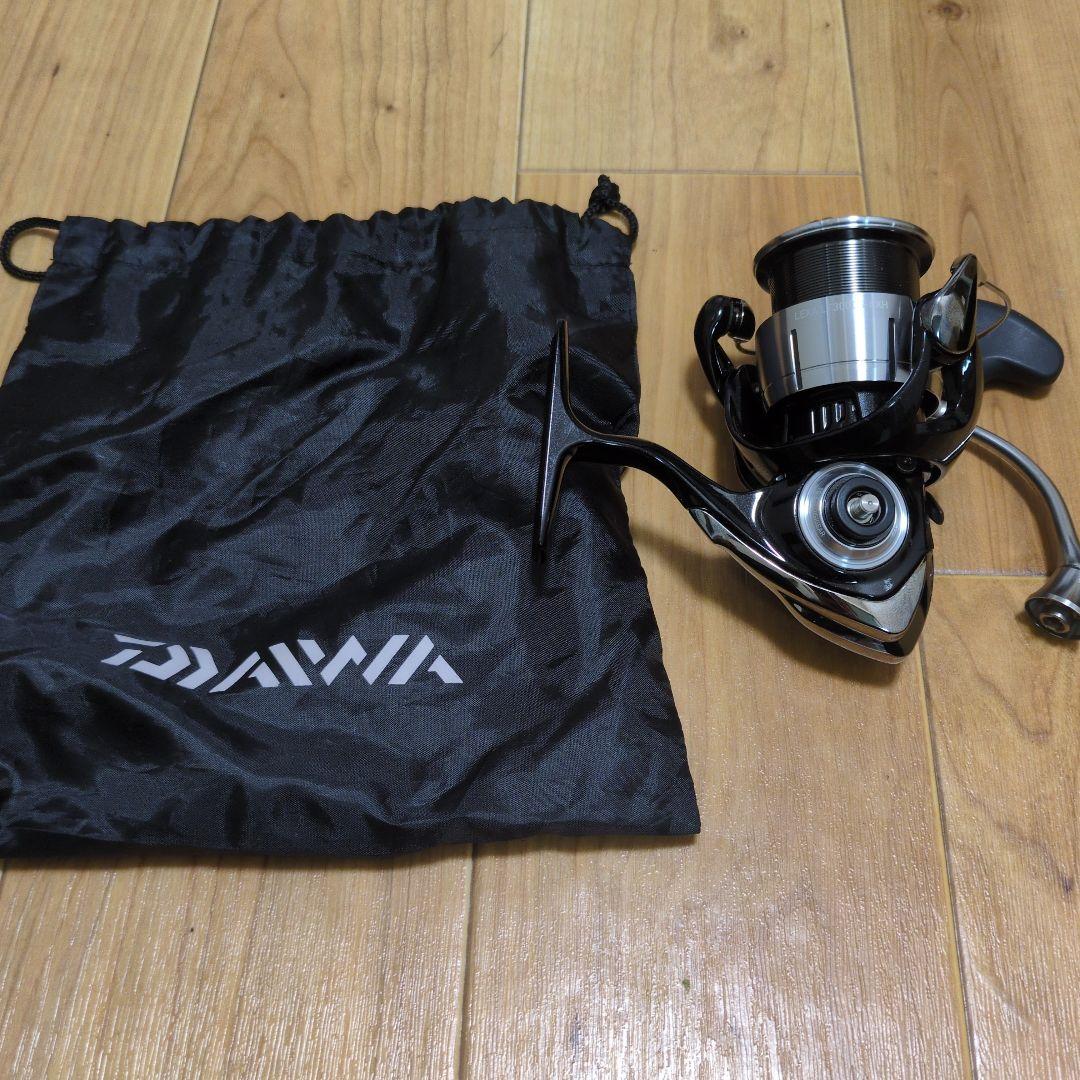 DAIWA LEXA LT 3000S-CXH スピニングリール