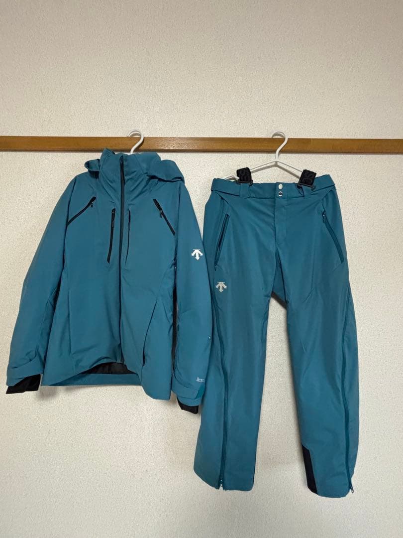 DESCENTE デサント スキーウェア メンズ2023-2024モデルLサイズ
