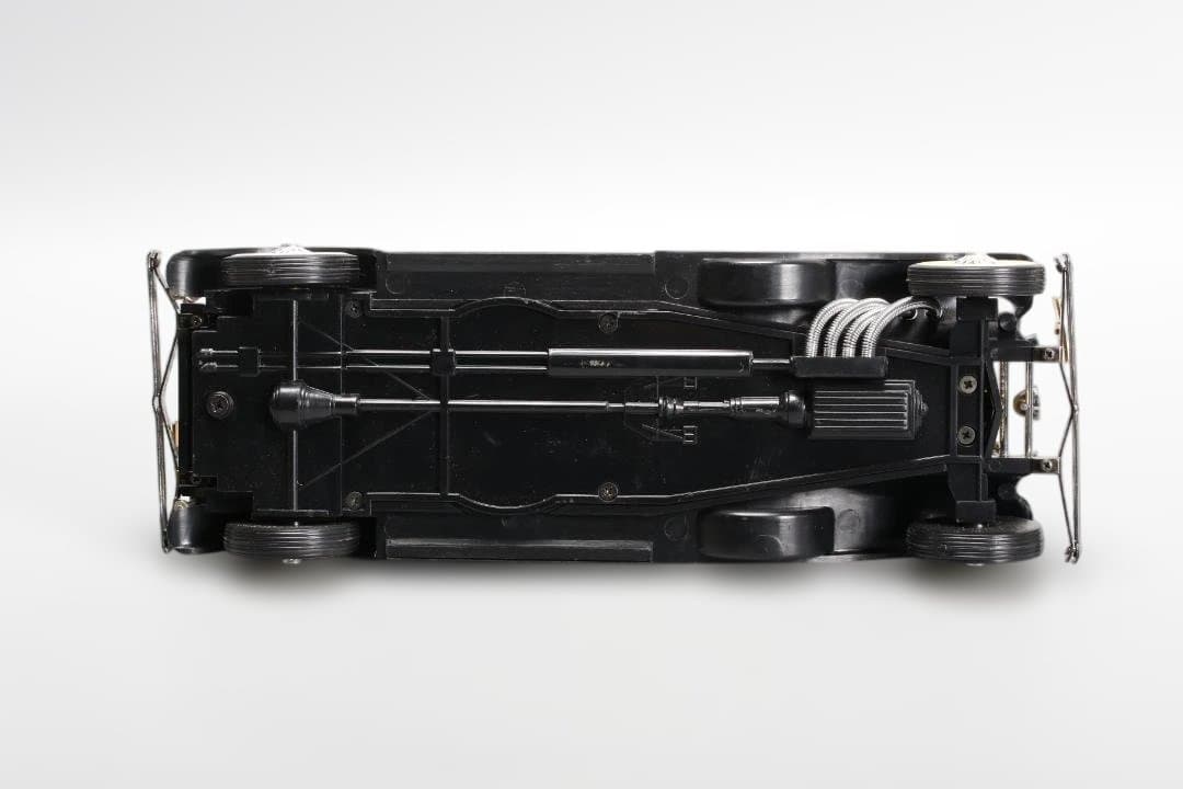 ビンテージ クラシックカー模型 1934年式風 金属調モデル / レトロカー