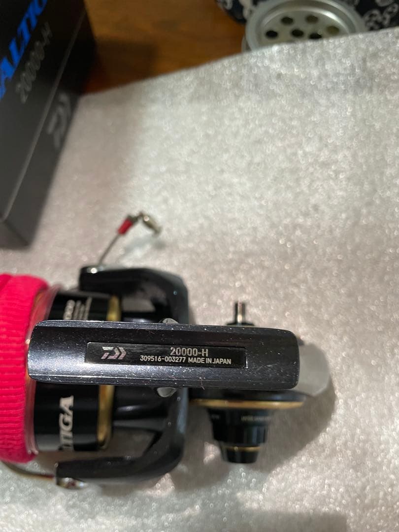スピニングリール 20000 MAG SEALED