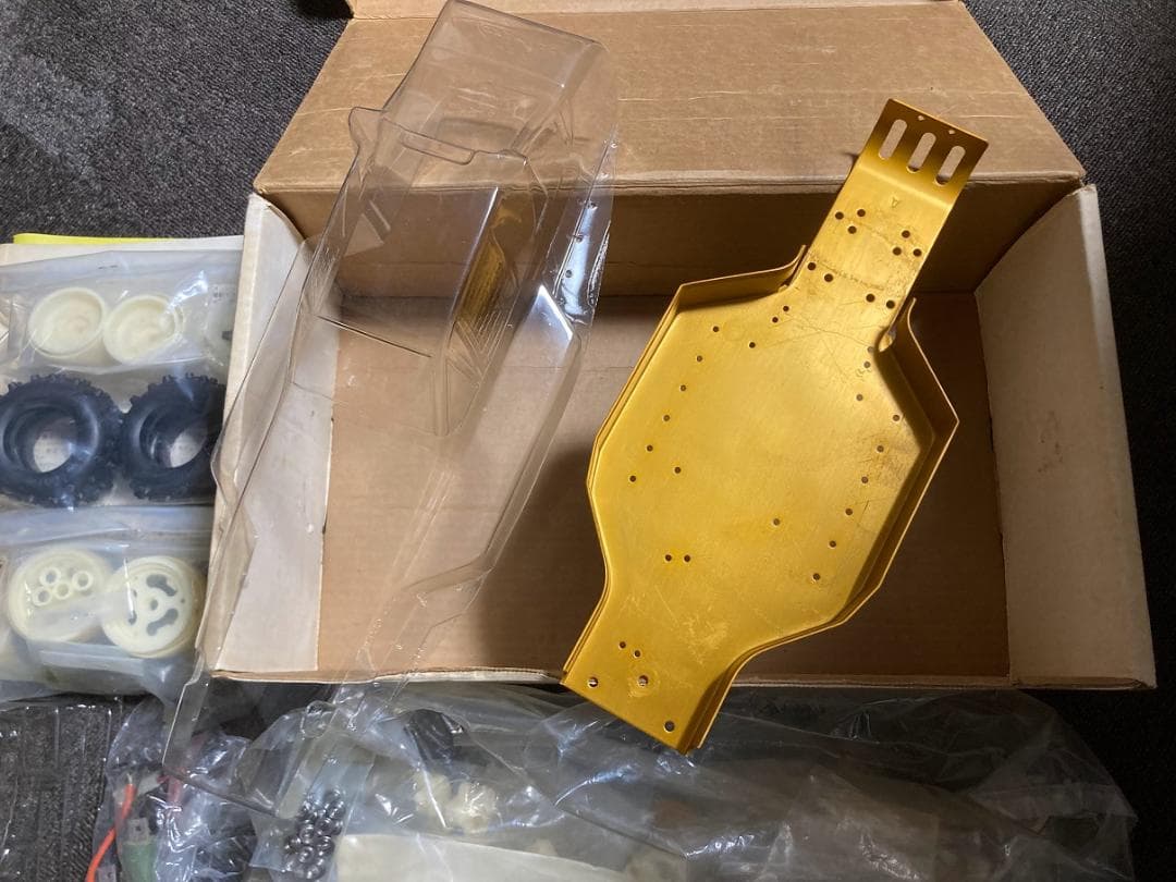 アソシ RC10 ASSOCIATED 1980年代 未組立 アソシエイテッド