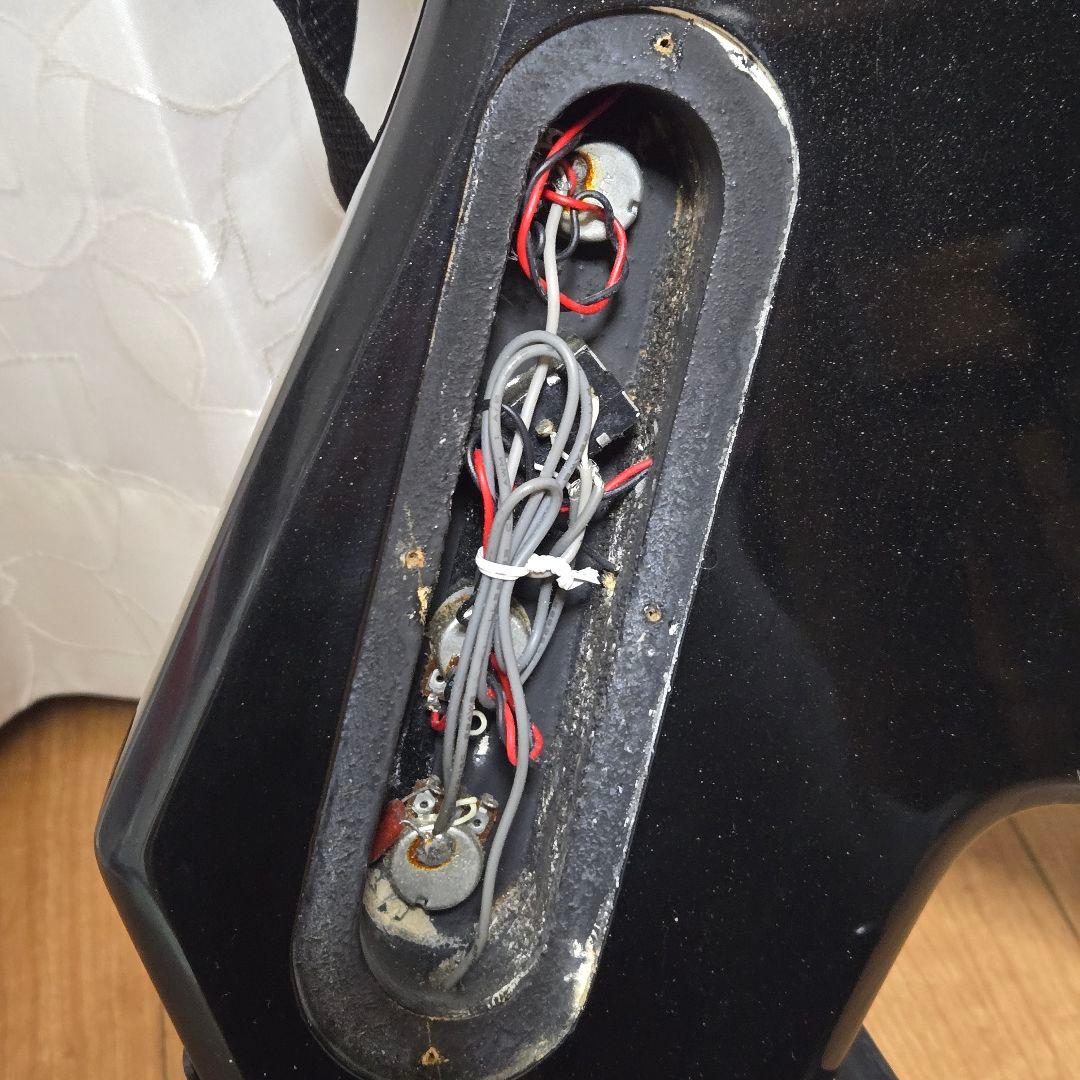 B.C Rich Warlock Bass エレキベース