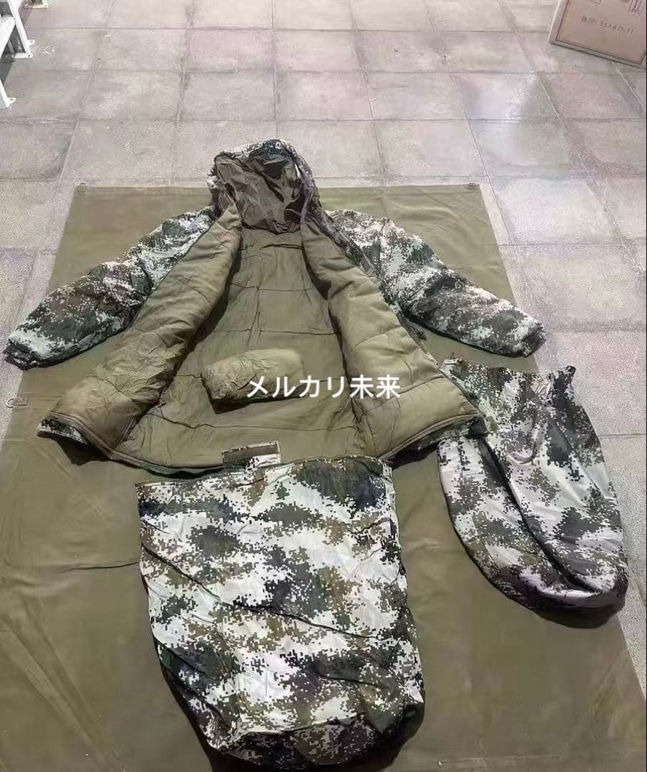 【新品　写真はサンプル】中国軍　07式寝袋兼用ウェア
