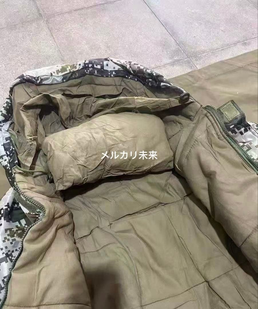 【新品　写真はサンプル】中国軍　07式寝袋兼用ウェア
