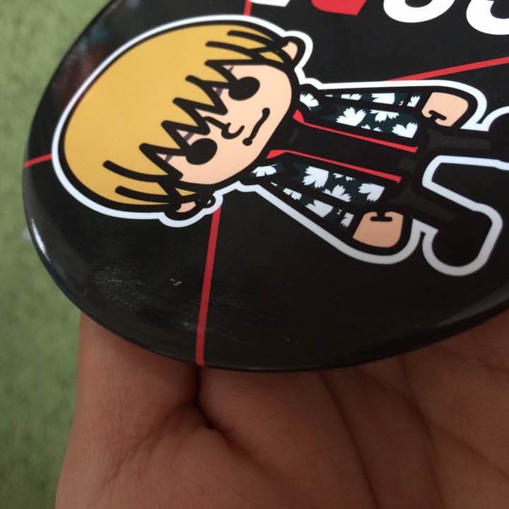 岩田剛典 グッズ  まとめ買い値引きします