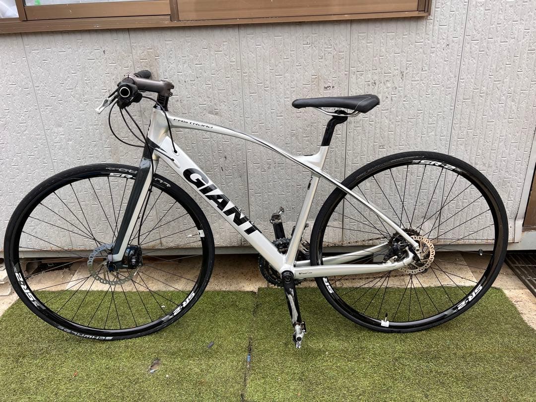 GIANT FASTROAD ジャイアント　クロスバイク Mサイズ
