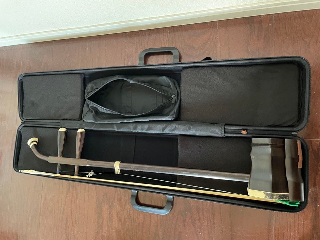 T*s様 二胡 六角形 蛇皮ボディ ケース付き