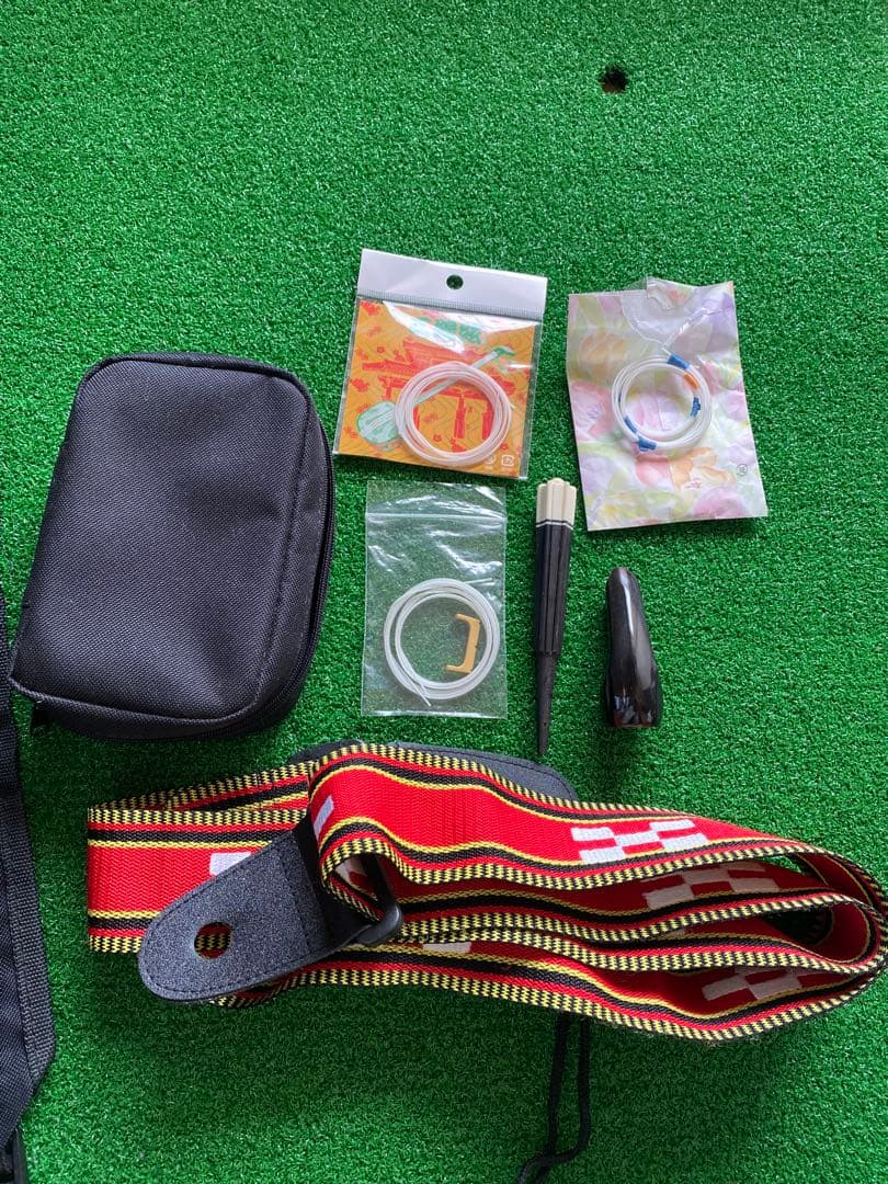 沖縄三線　蛇革　本革　ケース付き