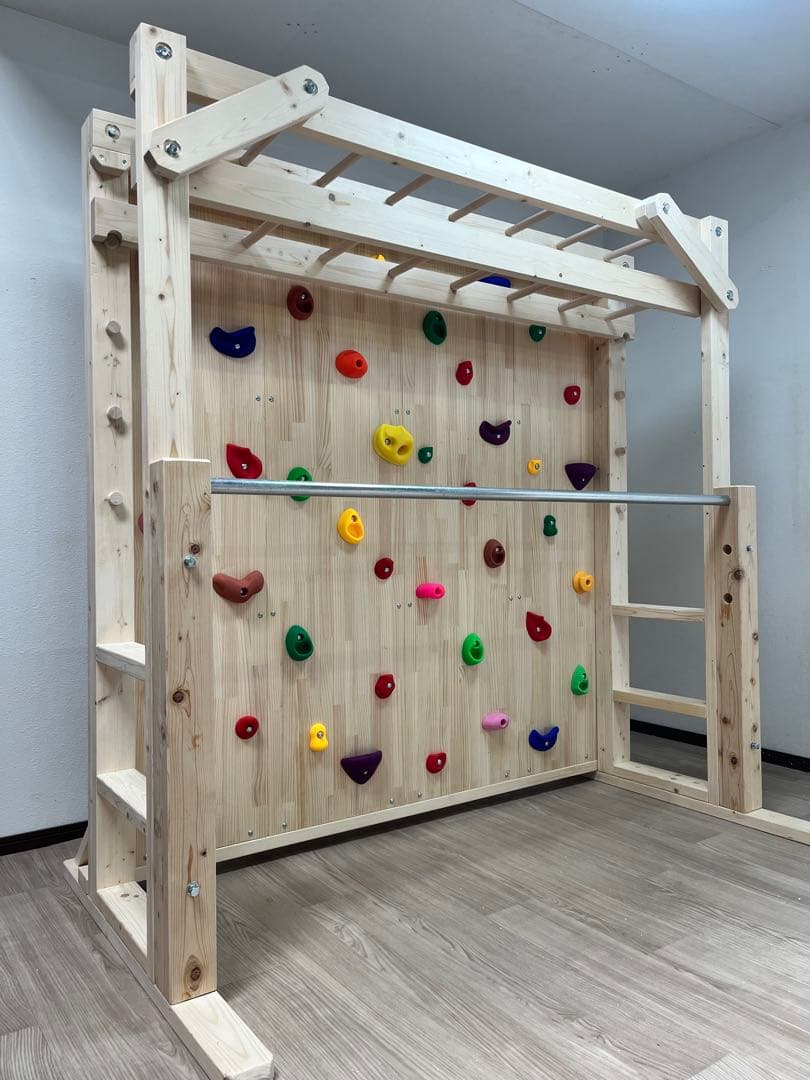 雲梯　うんてい　室内うんてい　ボルダリング　鉄棒　登り棒　ブレキエーション　知育