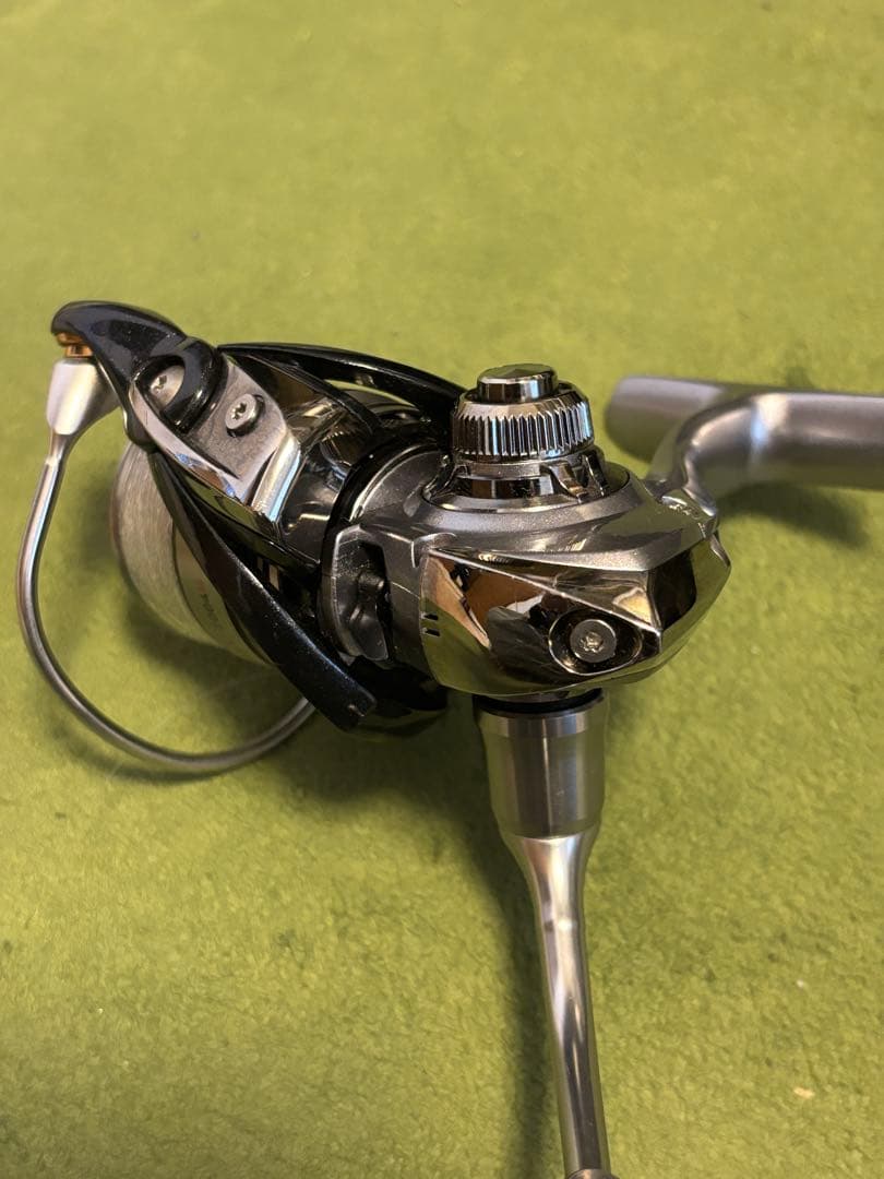 14カルディア　Daiwa CALDIA 2004-H フィッシングリール　美品