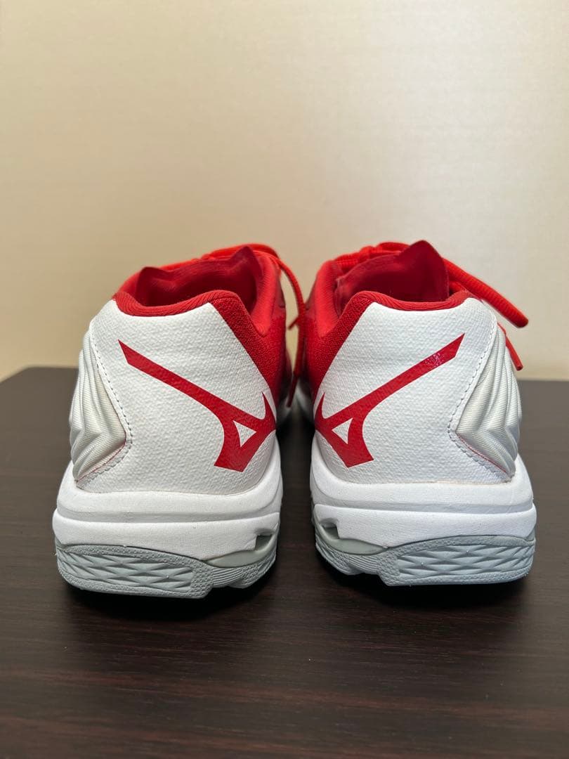 Mizuno バレーボールシューズ レッド