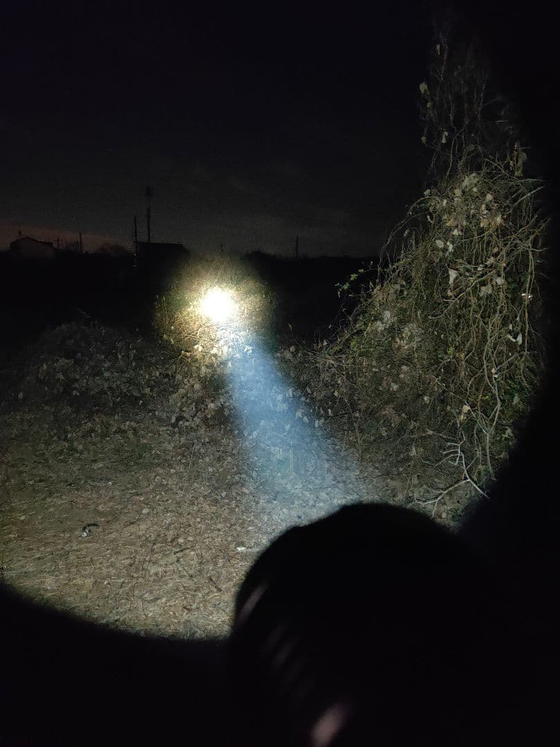 KLARUS クラルス G35 懐中電灯 LED スポットライト　2000lm