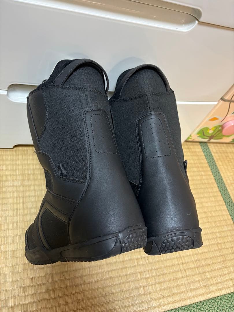 美品！VISIONPEAKSのブーツ atop搭載で締め付け楽々 色ブラック