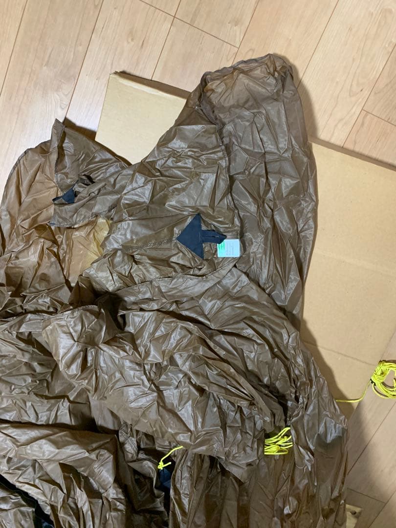 Seek Outside Redcliff テント