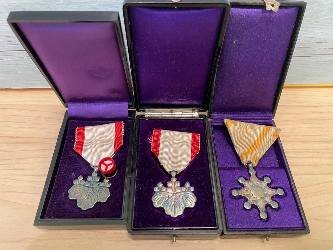 勲章 徽章 勲八 ３個セット