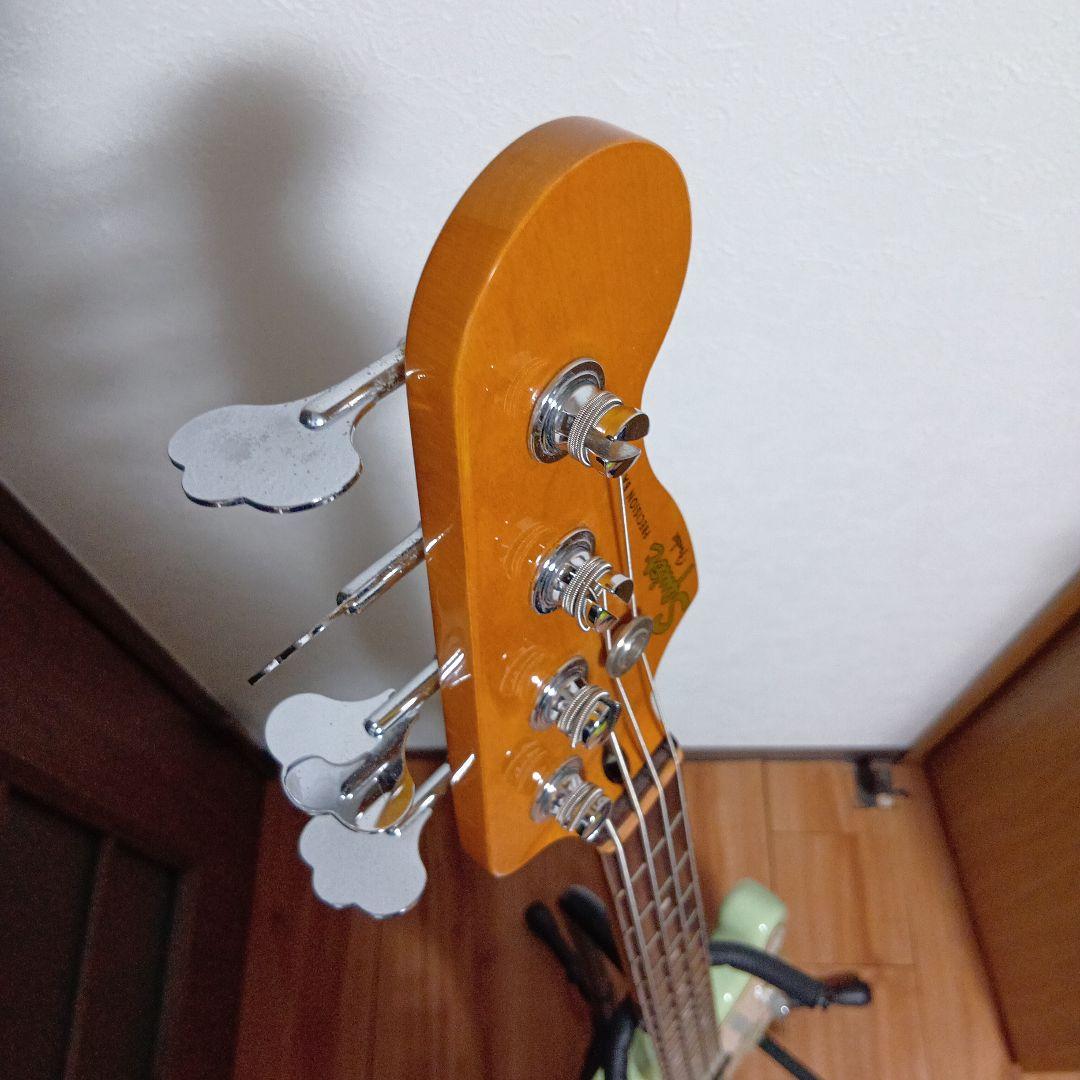 ベース Squier Classic Vibe 60's Precision Bass