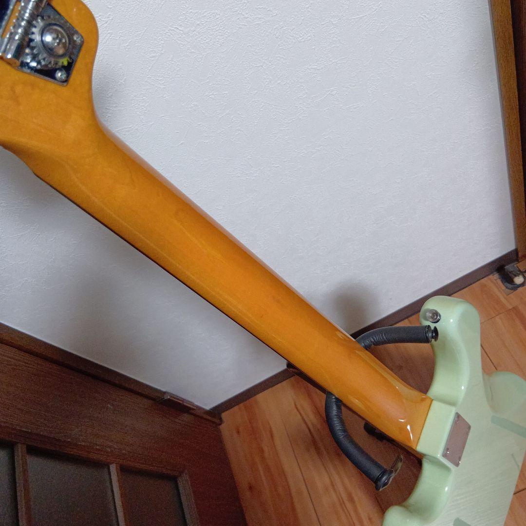 ベース Squier Classic Vibe 60's Precision Bass