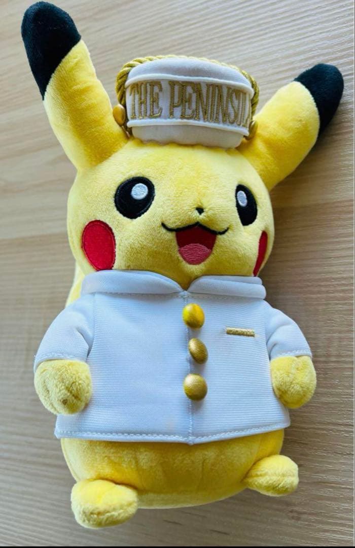 激レア！！ピカチュウ ぬいぐるみ ペニンシュラ