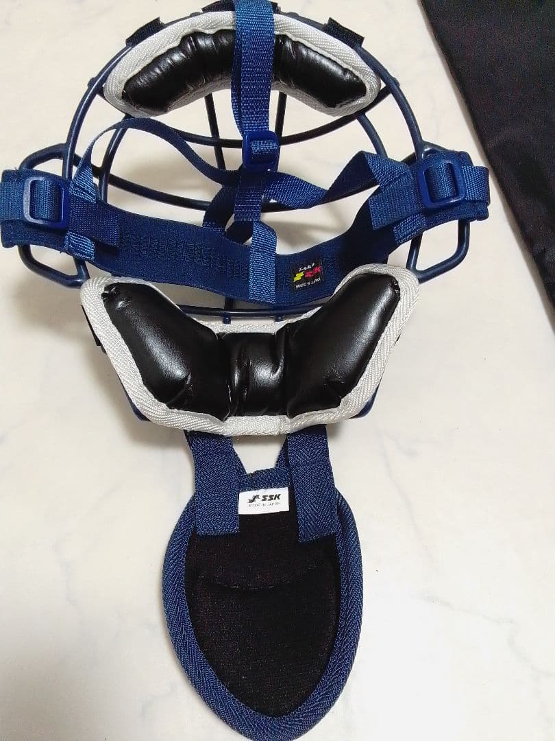 ジ*西様 美品 SSK 少年野球 キャッチャー防具 軟式 レガース プロテクター