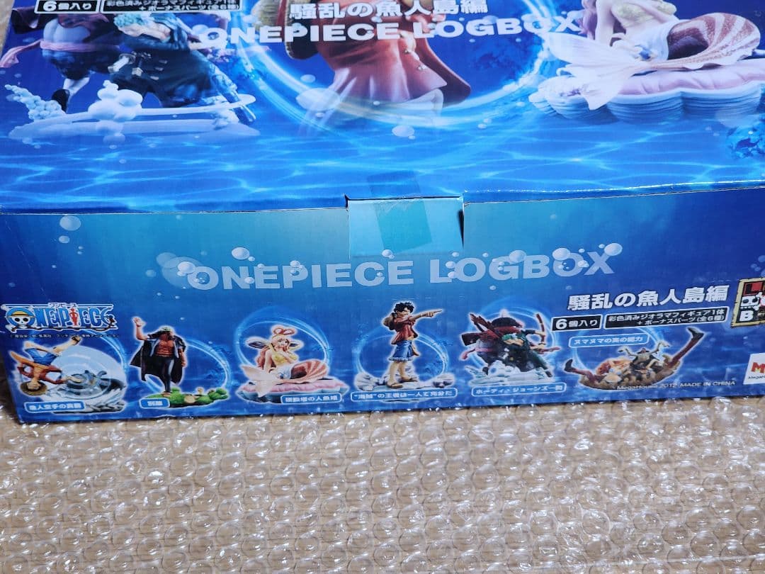 【完全未開封】ONEPIECE LOGBOX　ログボックス　フィギュア