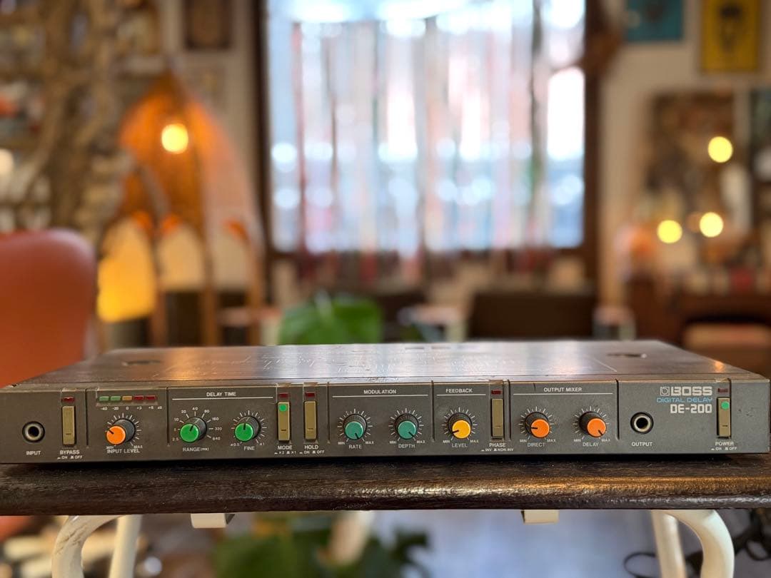BOSS DE-200 エコー・リバーブエフェクター